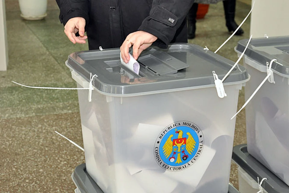Прдеставитель молдавской диаспоры: никому из нас и в голову не придет требовать открытия дополнительных избирательных участков за границей!