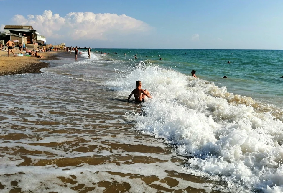 Вода в Черном море прогрелась до +20°.