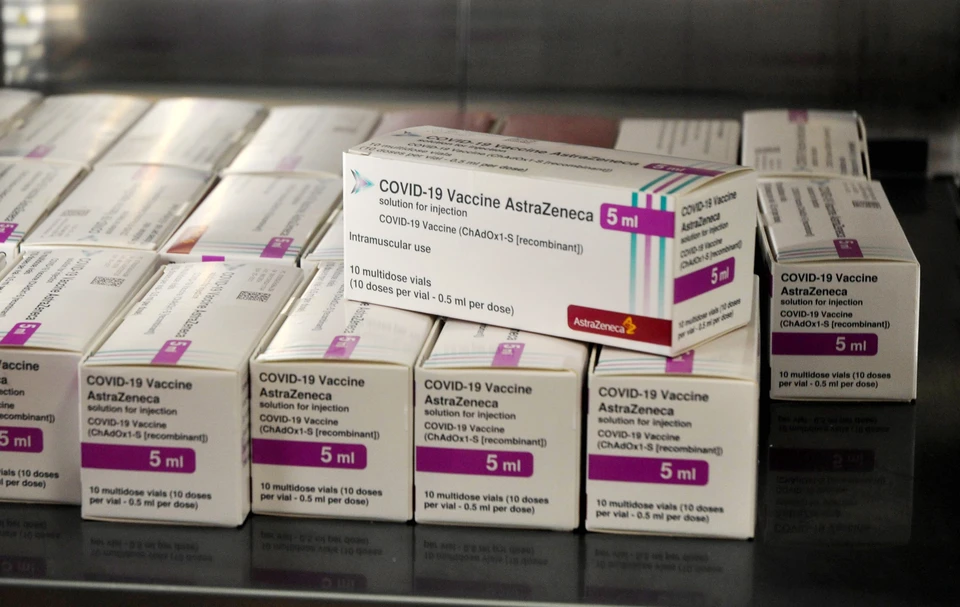 Пожилой мужчина умер через десять минут после укола AstraZeneca в Иордании.