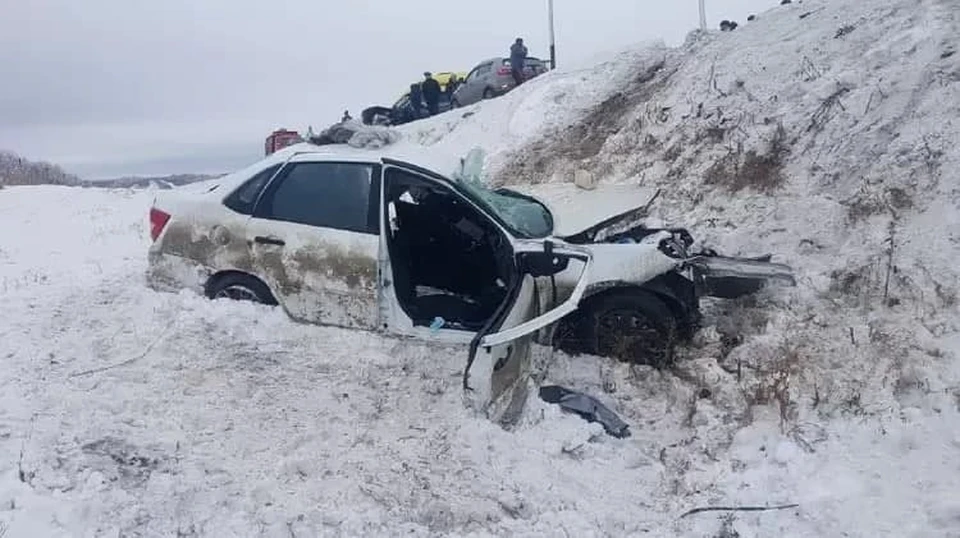 Правоохранители разыскивают свидетелей ДТП в Саратовском районе 3 января