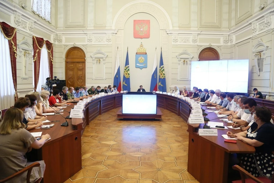 В Астраханской области начнут жёстко контролировать ношение масок