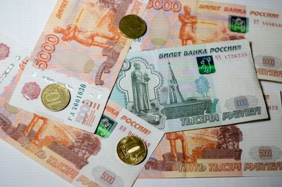 Минтруд сообщил, что единовременная выплата на школьников начнется с 16 августа 2021 года