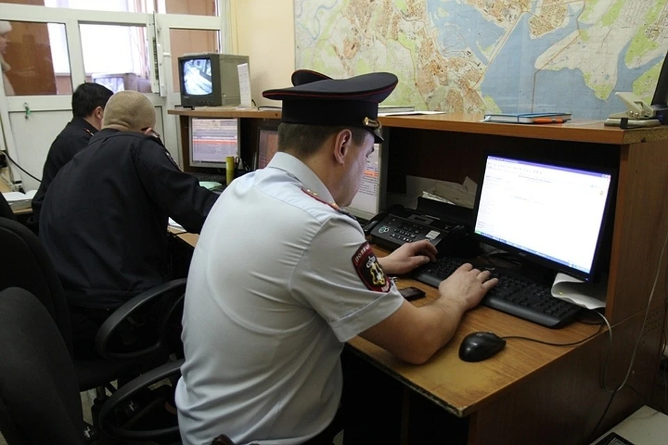 Пьяный иркутянин на балконе перепугал жителей м-на Юбилейный в Иркутске.