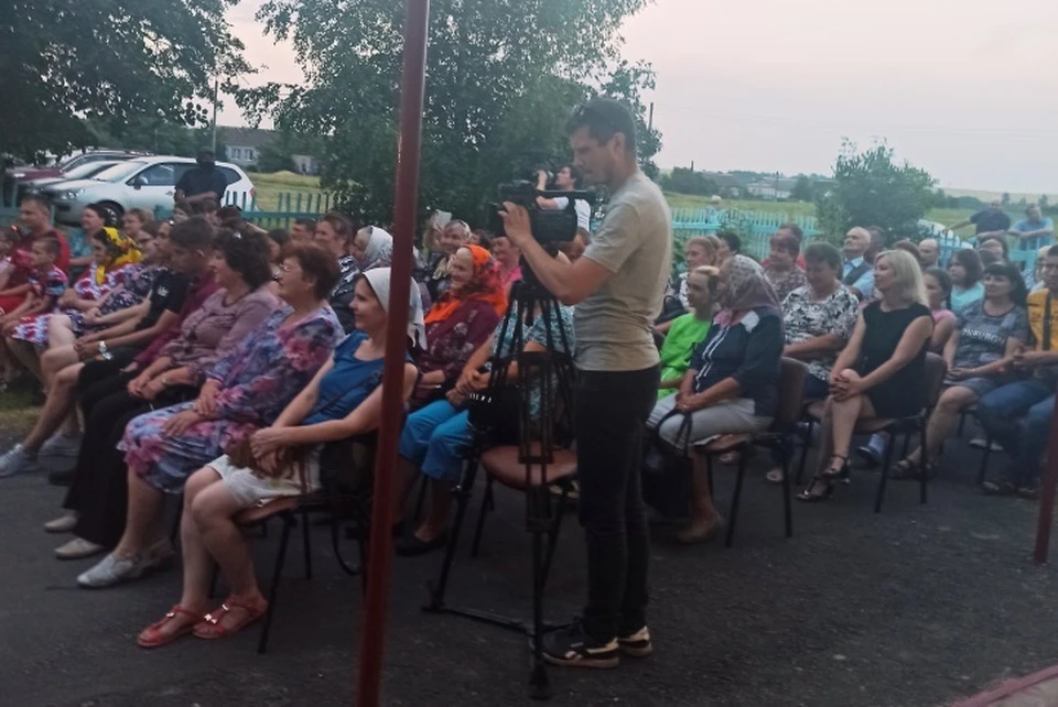 Кастинга в массовку не было - снимали "натуру". Фото Курского областного киновидеофонда
