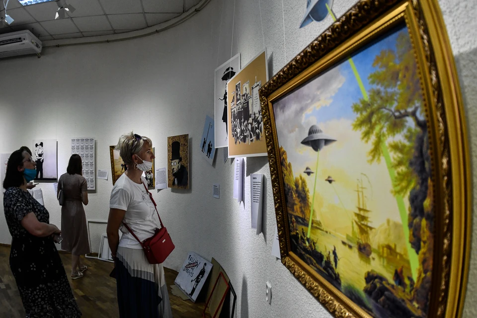В Краснодаре проходит выставка художника Бэнкси, которого никто не видел.