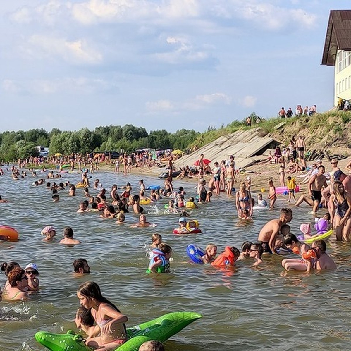 Пляжи в брянске. Владивосток море купаться.