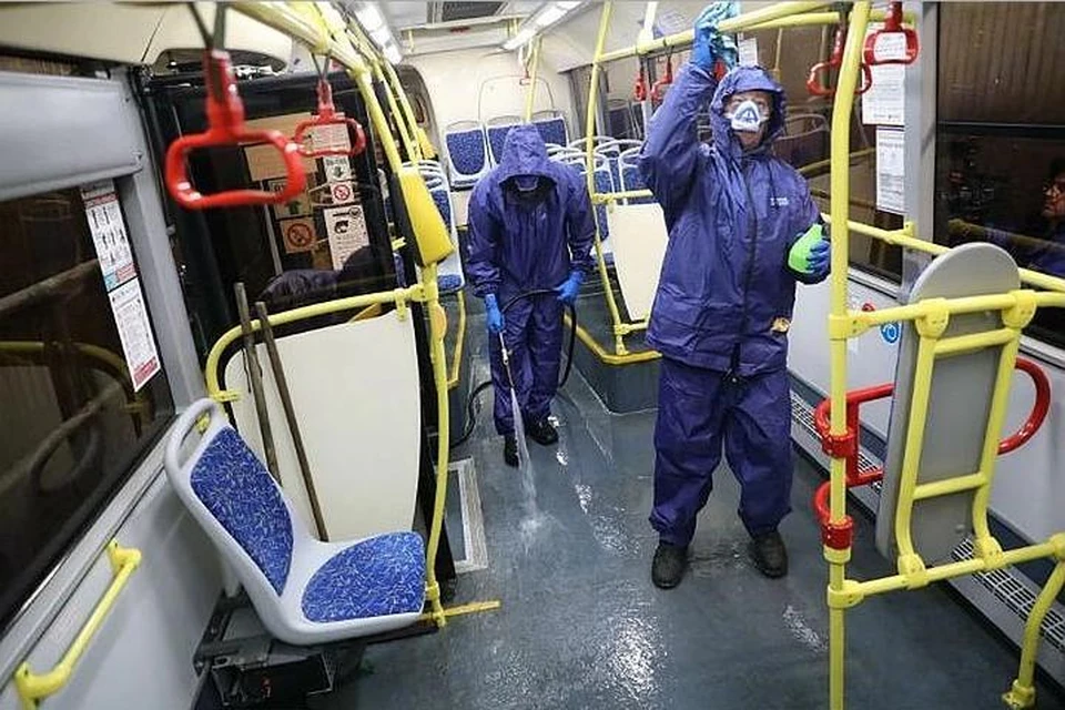 Общественный транспорт по-прежнему должны регулярно обрабатывать от коронавируса. Фото: архив "КП".