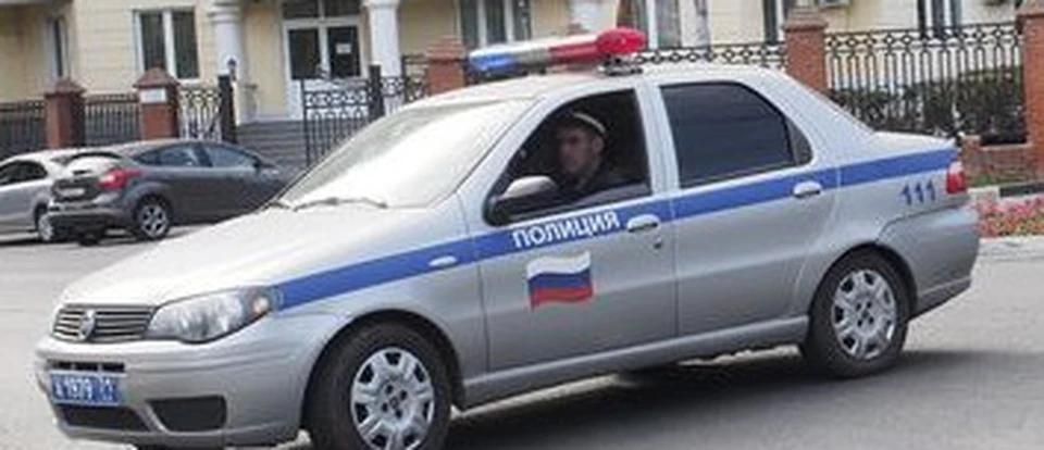 В Пролетарском округе Тулы на улице Кирова автобус врезался в дерево