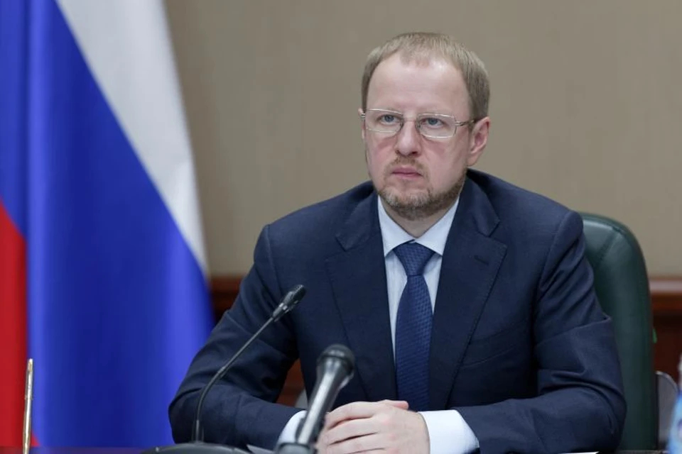 Глава региона поручил министру образования и науки более внимательно изучить ситуацию с предоставлением школьных мест для первоклассников