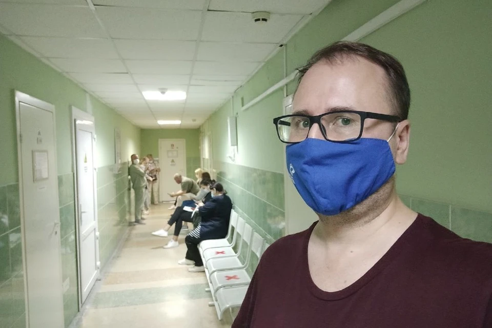 Живая очередь в поликлинике оказалась надежней, чем сайт Госуслуг
