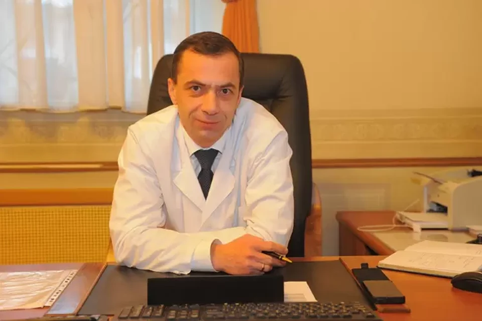 Анатолий Касатов рассказал о заболевших коронавирусом в краевой больнице.