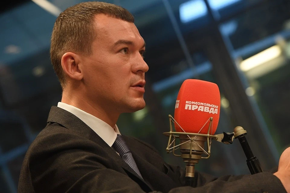 Михаил Дегтярев сдал в избирательную комиссию подписи для выдвижения в губернаторы