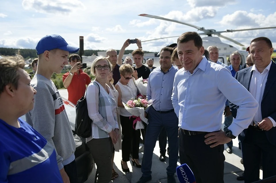 В открытии вертолетной площадки принял участие Евгений Куйвашев. Фото: Све.РФ