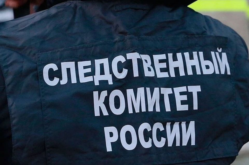 Девочка-инвалид не может дождаться положенного ей кресла