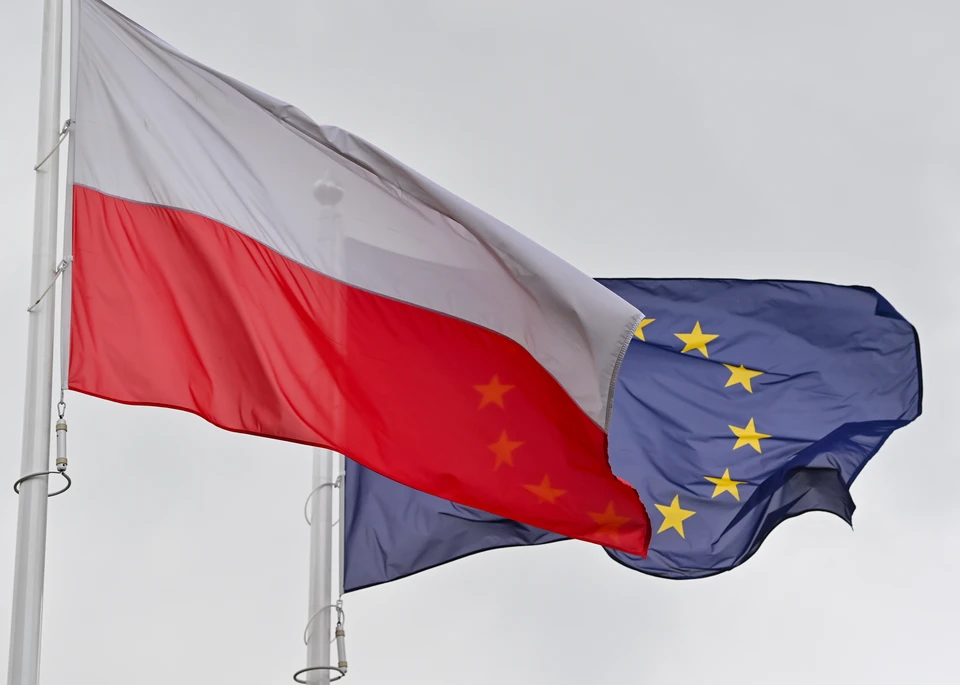 Минобороны Польши обвинило Россию и Белоруссию в миграционном кризисе