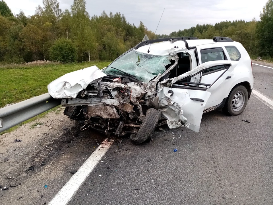 УАЗ врезался в Дастер