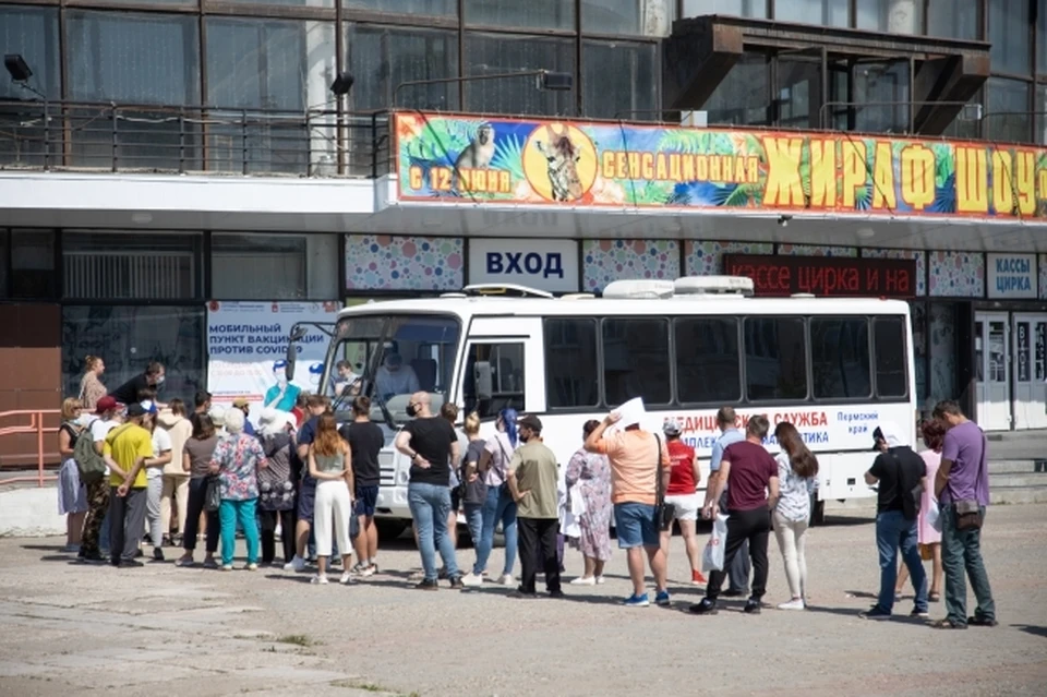 В Перми вакцинироваться в мобильно пункте можно будет "Спутником Лайт".