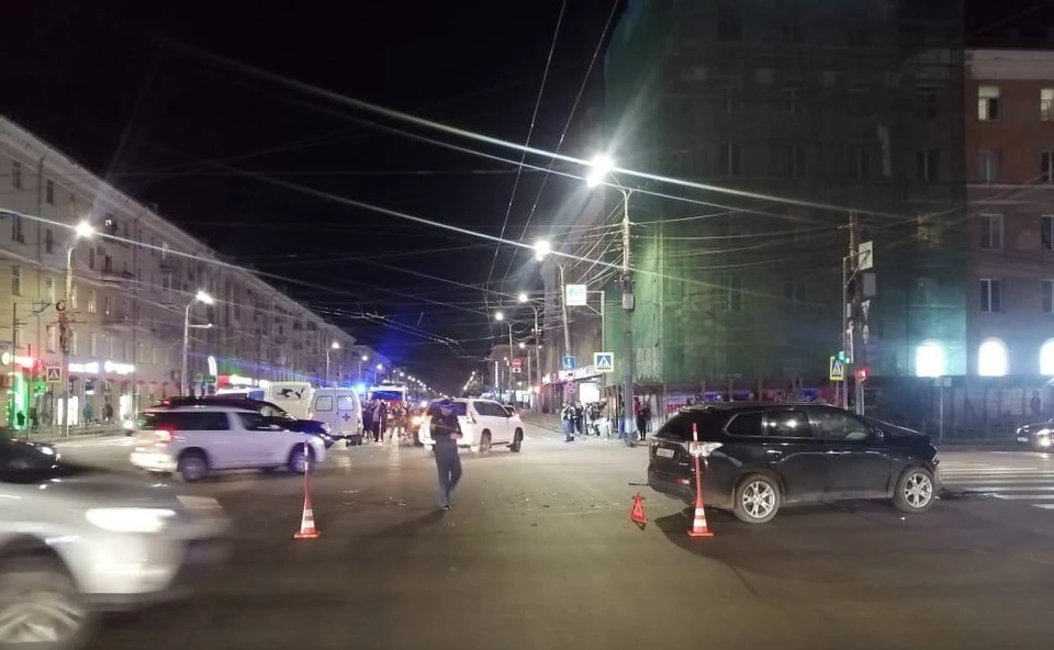 Инцидент произошел на Ленинградской площади в Омске. Фото: УМВД России по Омской области