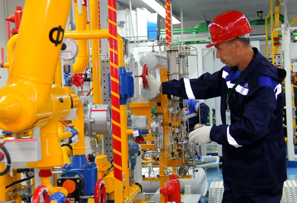 Нефтяникам и газовикам зачастую приходится отмечать профессиональный праздник на трудовой вахте. Фото: с сайта tomsk-tr.gazprom.ru