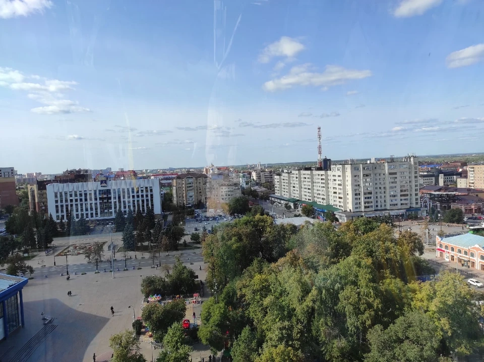 В Тюмени ночной сильный дождь ослабнет утром.