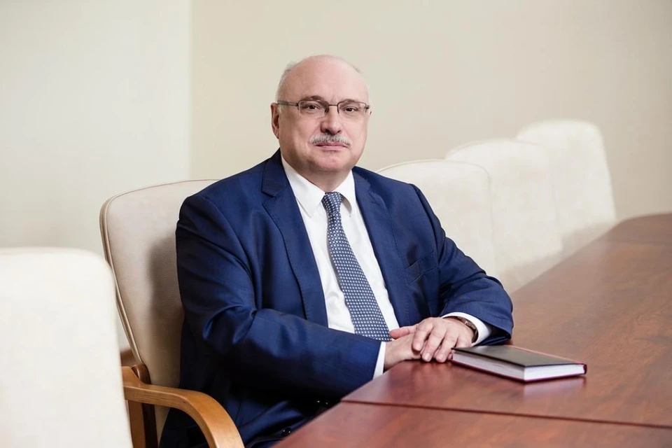 Зампредседателя Общественной палаты Ленобласти, руководитель регионального общественного штаба по наблюдению за выборами Владимир Журавлев. Фото: ЛГУ имени Пушкина.