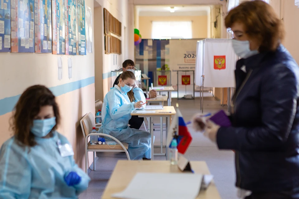 Жители Донбасса впервые голосуют на выборах депутатов Госдумы России (архив)