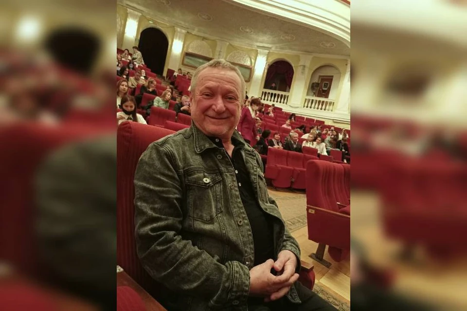 О премьерном спектакле рассказал художественный руководитель театра Евгений Ланцов. Фото: Предоставлено драмтеатром