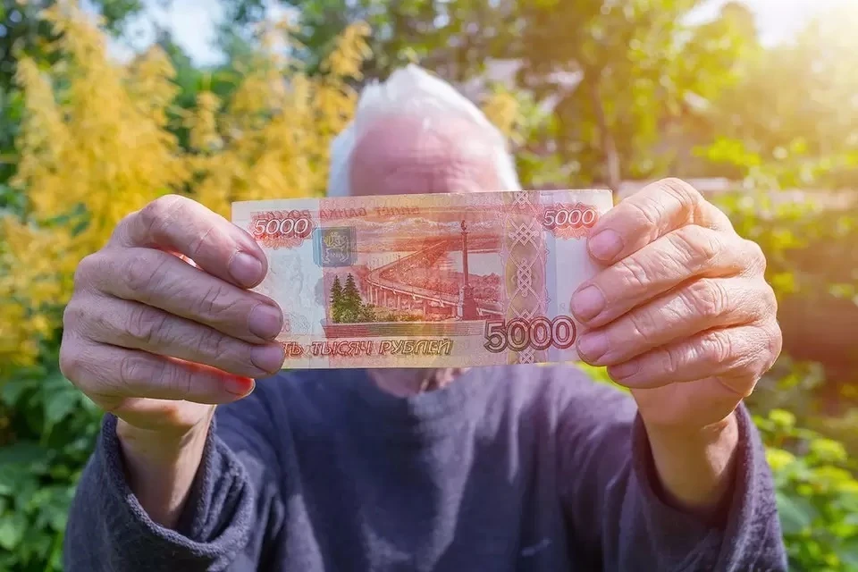 Проректор Финансового университета при правительстве РФ рассказал, кому положена досрочная пенсия