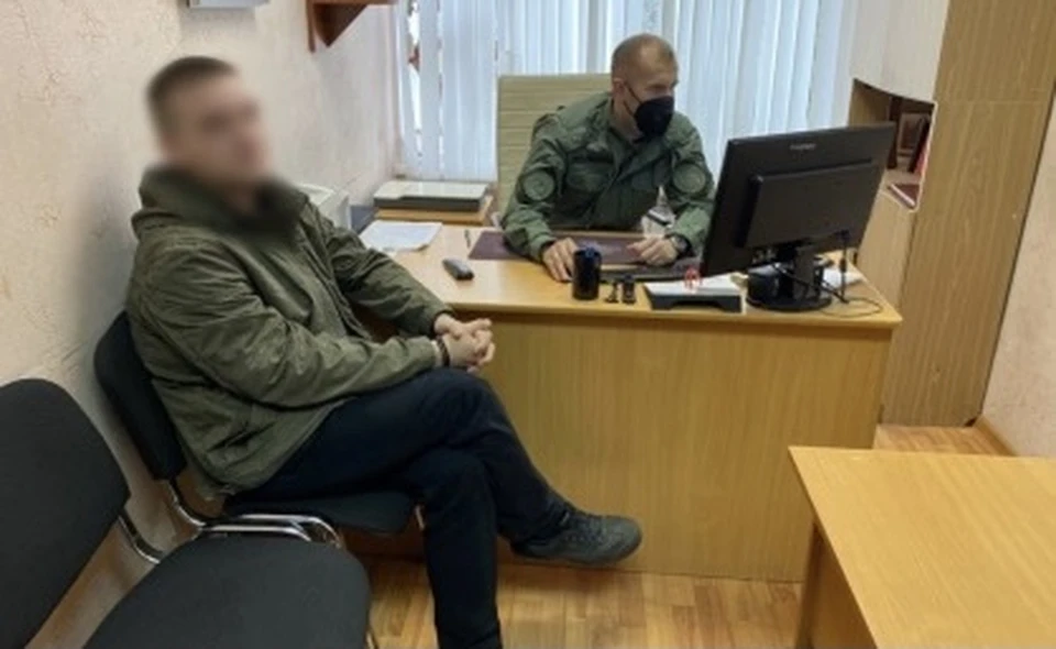 Владельца сообщества в соцсети задержали в Смоленске по подозрению в оправдании терроризма. Фото: пресс-служба СУ СК России по Смоленской области.