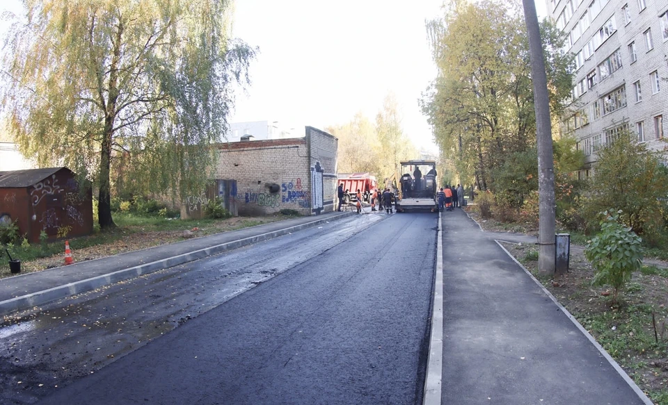 В Смоленске ремонт межквартального проезда на улице Николаева завершается. Фото: пресс-служба администрации города Смоленска.