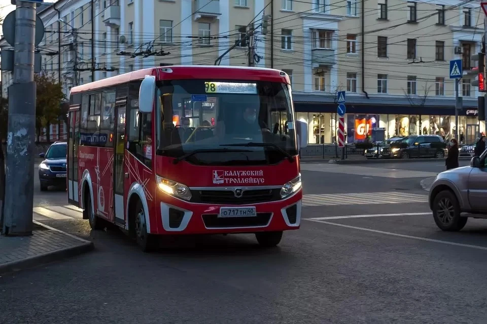 Перевозчики хотят поднять стоимость поездки до 30 рублей.