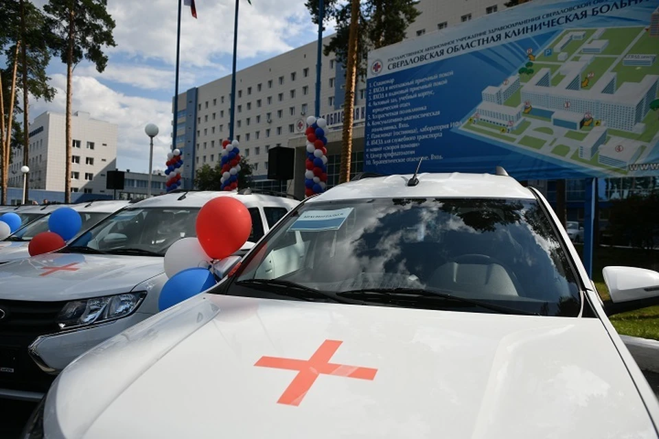 В Алапаевске две полученные Lada Niva передадут отделениям, которые находятся в 30 километрах от города