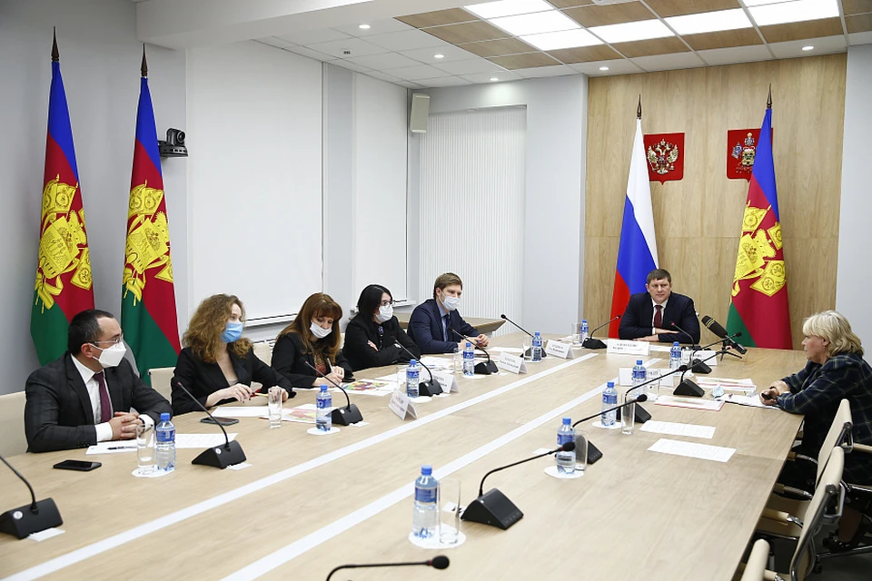 Специалисты института перспективного градостроительства представили накануне проект территории площадью 3 тысячи гектаров