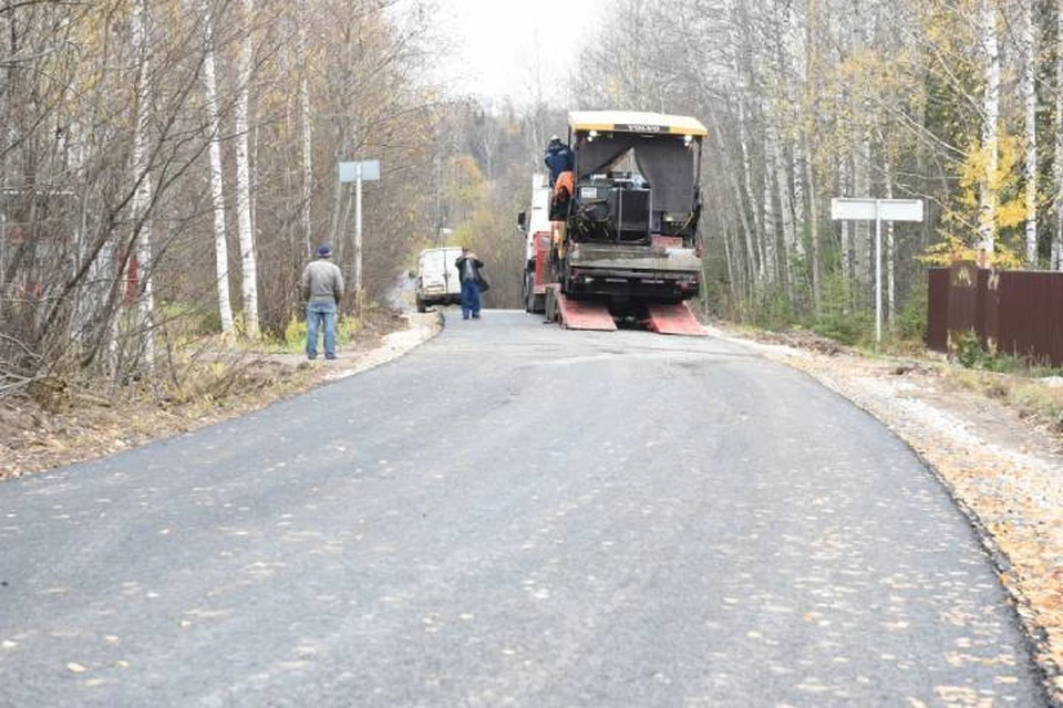 В 2021 году отремонтировали подъезды к нескольким сельским поселениям вблизи от областного центра. Фото: admkirov.ru