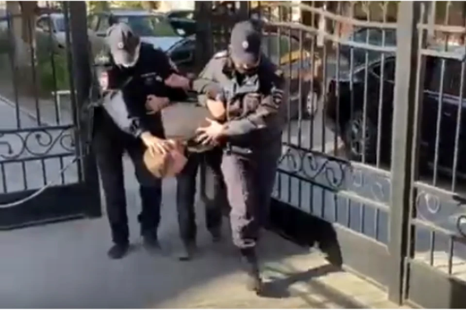 Милохова задержали 15 октября. Кадр видео Су СКР по Астраханской области