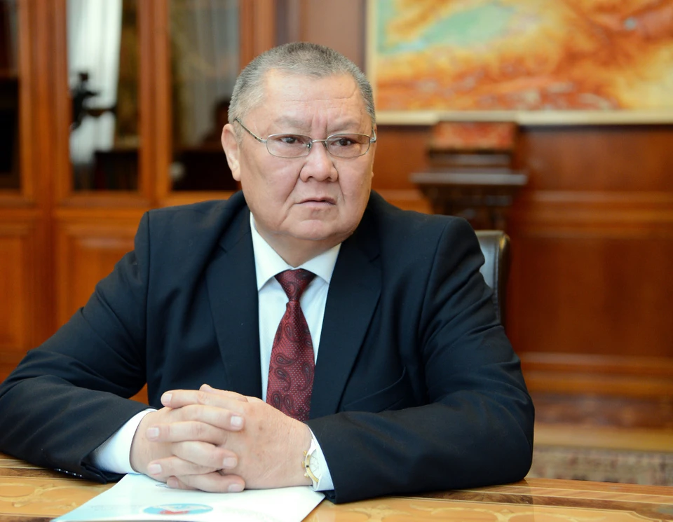 Токон Мамытов идет на парламентские выборы.