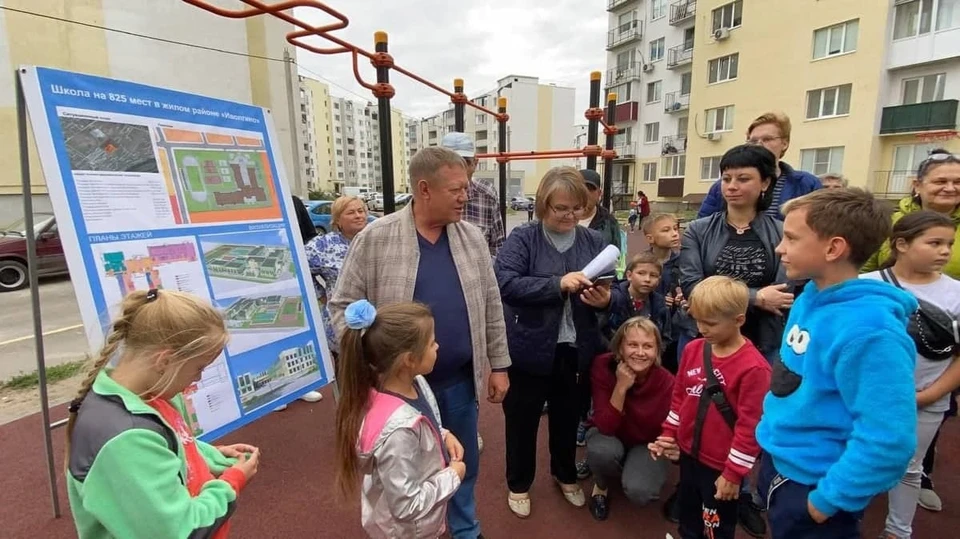 Николай Панков помог в постройке школы