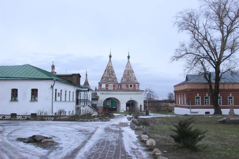 Трапесная Сретенской церкви.