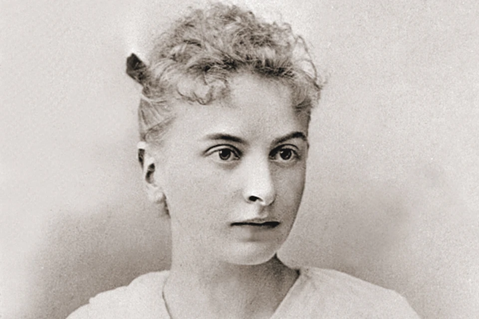 В молодости - на снимке ей 21 год - Инесса Арманд была очень привлекательной. Недаром Ленин на нее запал...