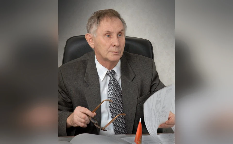 У Валентина Романова было сразу три звания почетного гражданина. Фото: Магнитогорское городское собрание депутатов