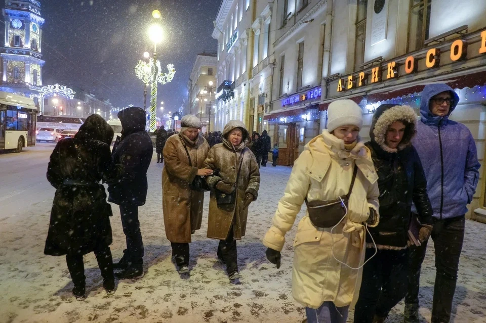 Уже утром петербуржцев ждут чистые дороги