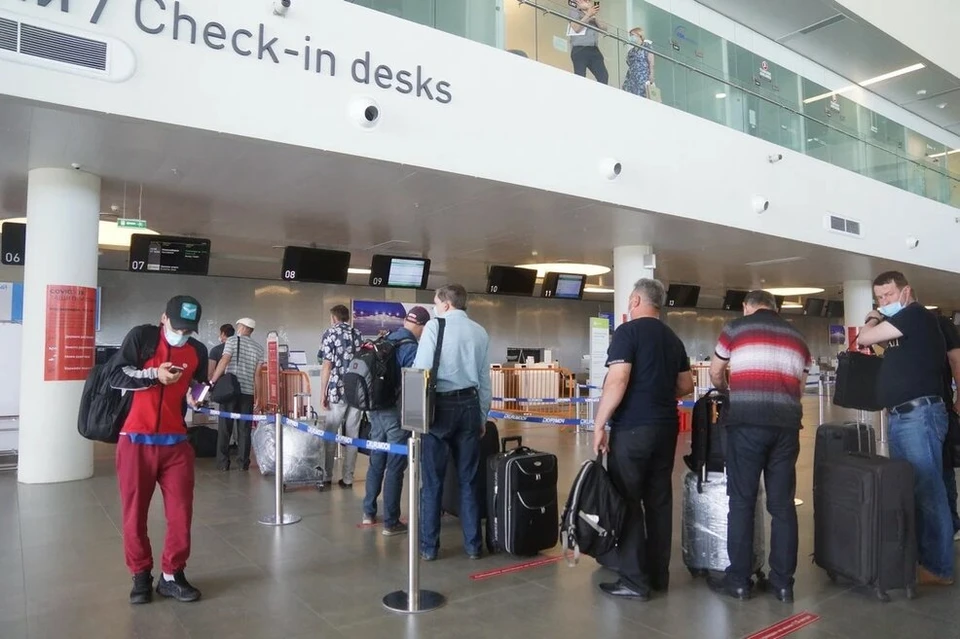 В самарском аэропорту эвакуировали пассажиров