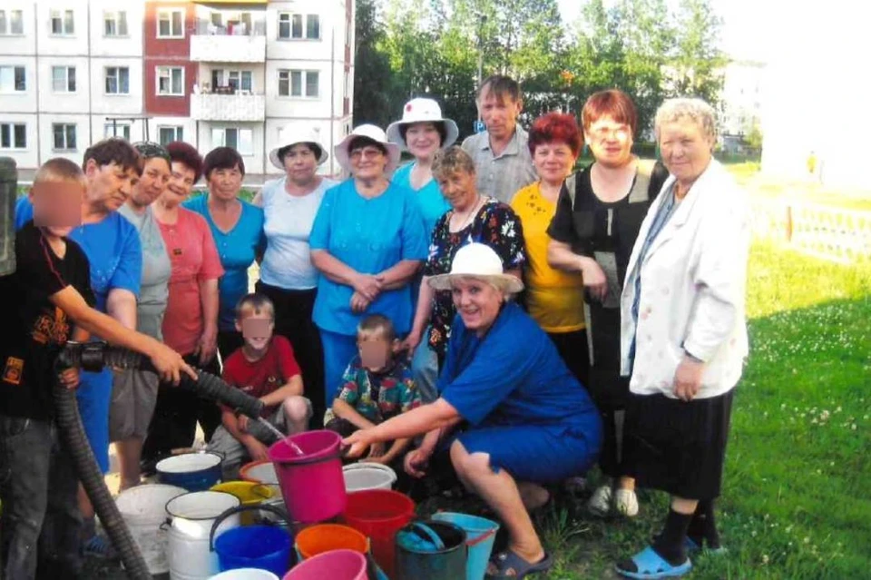 «Активный гражданин»: иркутянка вместе с союзом пенсионеров проводит субботники и высаживает цветы. Фото: личный архив Лидии Сахаровой