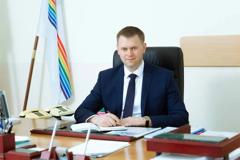 Мэр Биробиджана Головатый написал заявление об уходе по собственному желанию