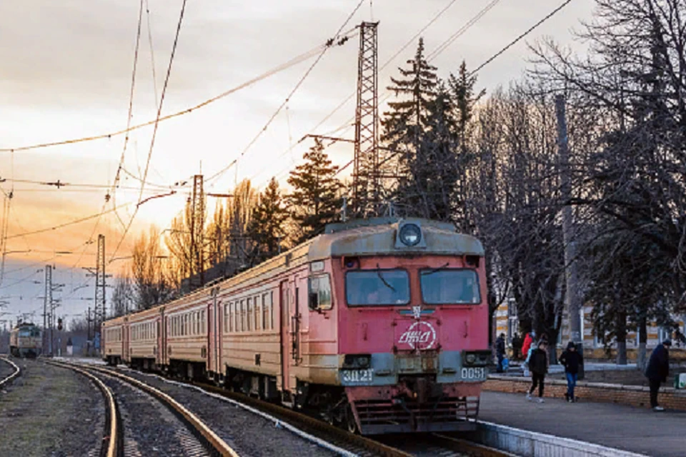 Расписание поменяется на определенное время - с 16 по 25 декабря. Фото: ТК «Железные дороги Донбасса»