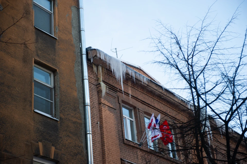 В выходные еще будет слякотно, но потом резко похолодает.