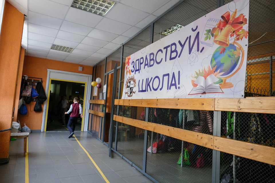 Сосновоборскую школу оштрафовали за отказ отпустить ученицу в туалет.