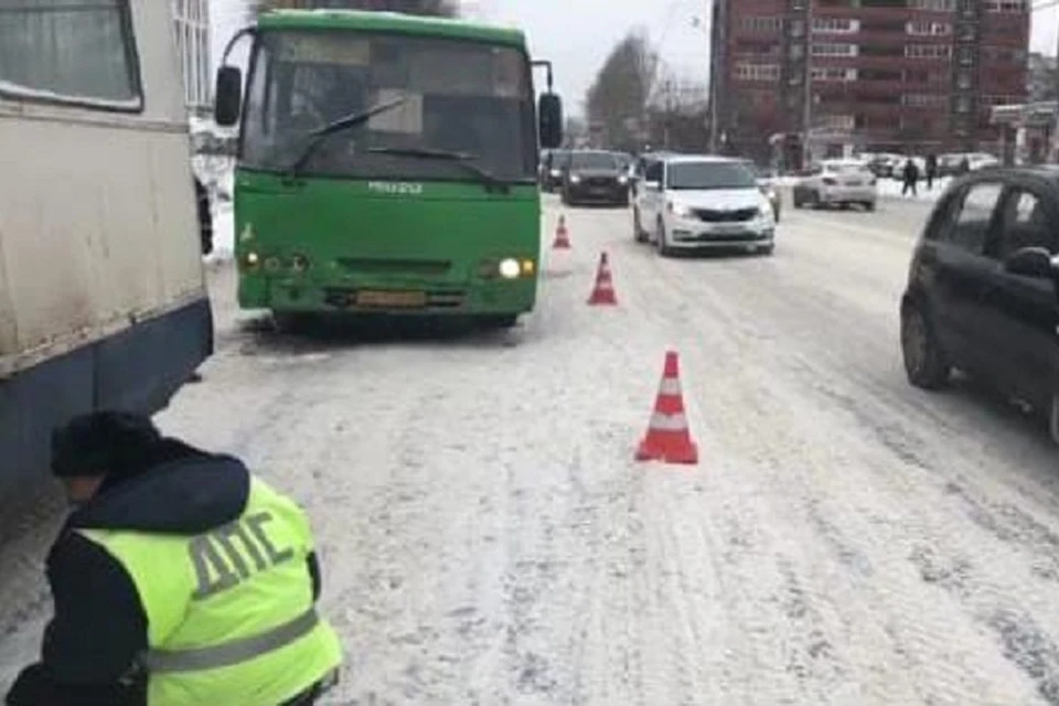 ДТП произошло на улице Щорса Фото: ГИБДД Екатеринбурга