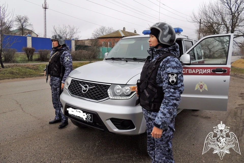 В Калмыкии росгвардейцы оперативно разыскали пропавшую школьницу