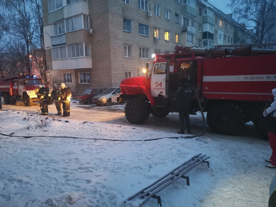 Из пожара в Болохово Тульской области эвакуировано семь детей